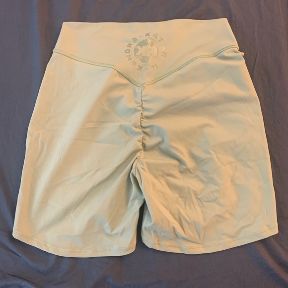 Gymshark KK fit shorts - Picture 3 of 4